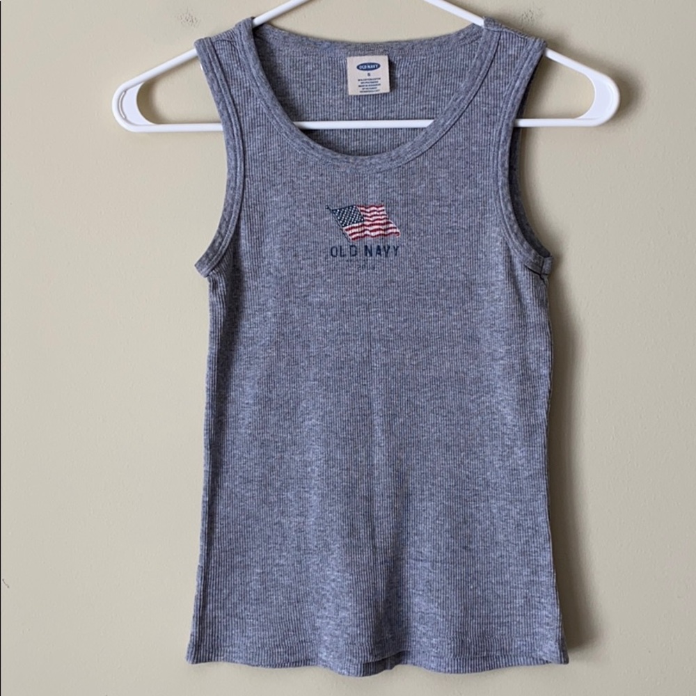 Old Navy Gray Graphic Tank Top